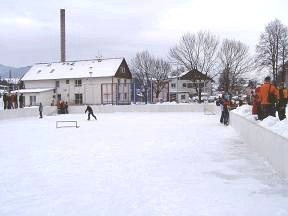 Kluzit u sportovn koly - Jesenk