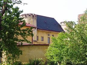 Zámek Dívčí Hrad (Maidburg)