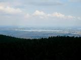 Výhled na Nyské jezero v PL z rozhledny na Borůvkové hoře
