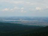 Výhled na Otmuchowské jezero v PL z rozhledny na Borůvkové hoře